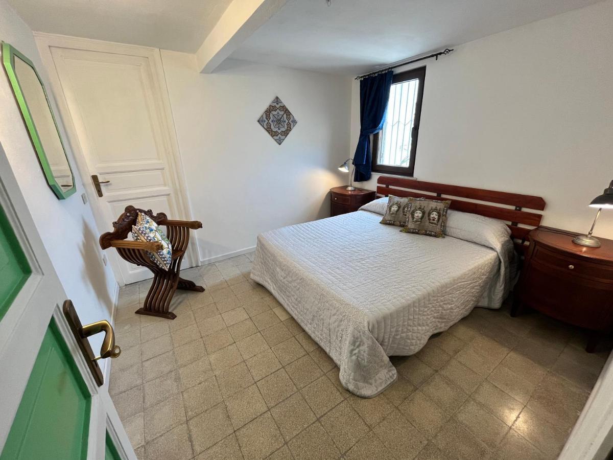 Mille Lire Peppe'S Home Palermo Bagian luar foto