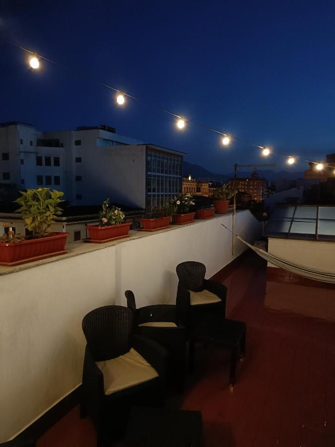 Mille Lire Peppe'S Home Palermo Bagian luar foto