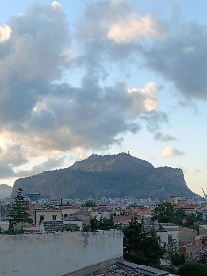 Mille Lire Peppe'S Home Palermo Bagian luar foto