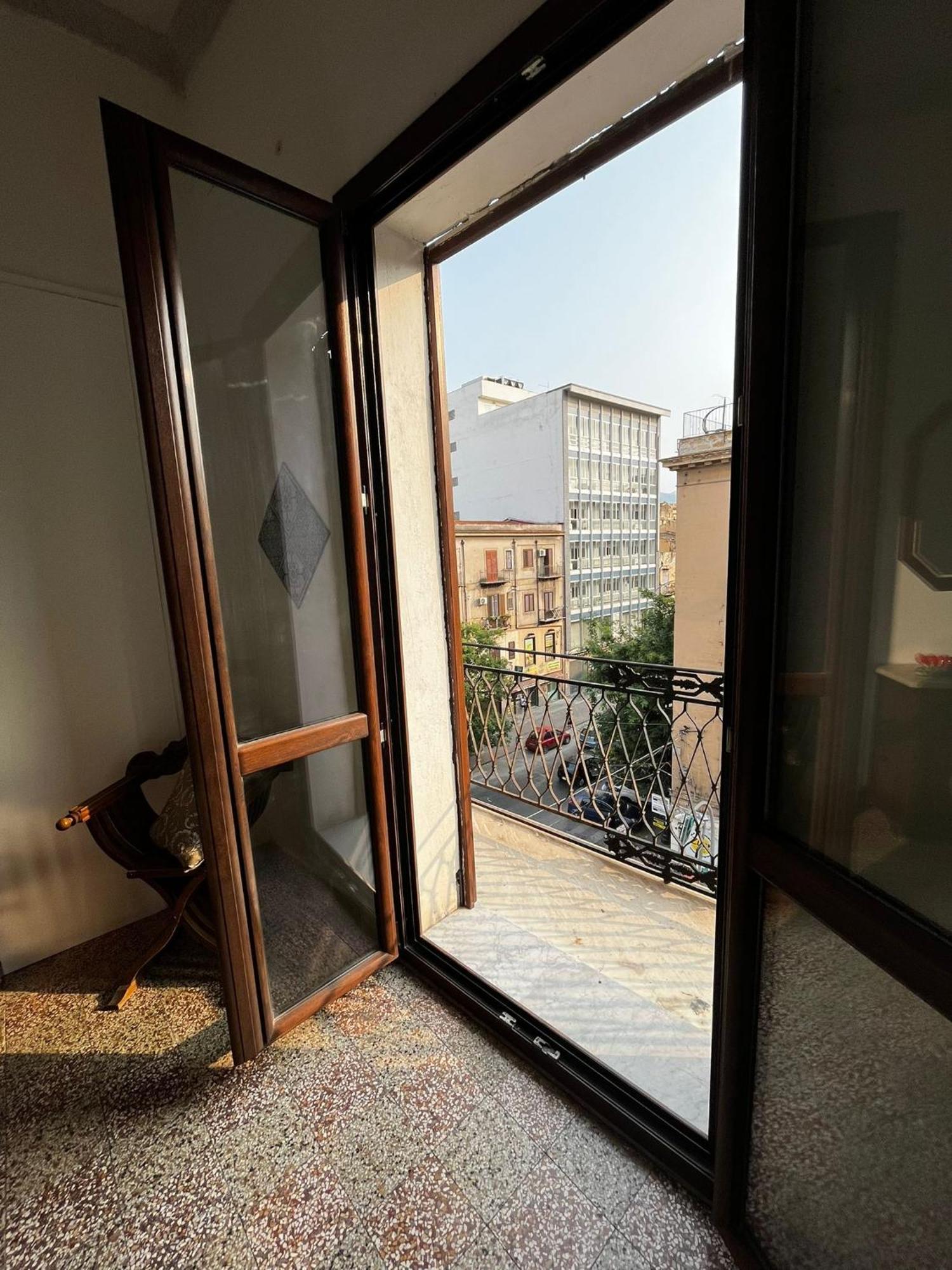 Mille Lire Peppe'S Home Palermo Bagian luar foto